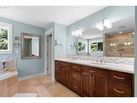 11619 NE 36th Court Vancouver WA 98686