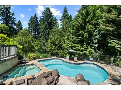 11619 NE 36th Court Vancouver WA 98686