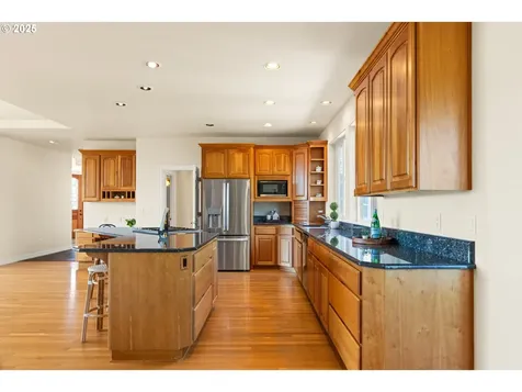 30525 NE Canter Lane Sherwood OR 97140