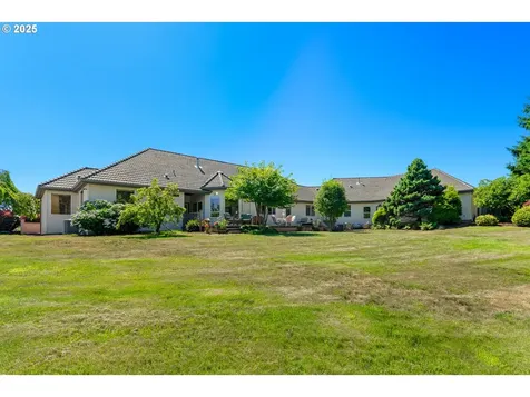 30525 NE Canter Lane Sherwood OR 97140