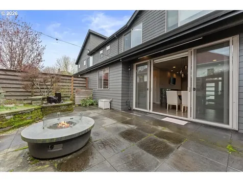 37 NE Skidmore Street Portland OR 97211
