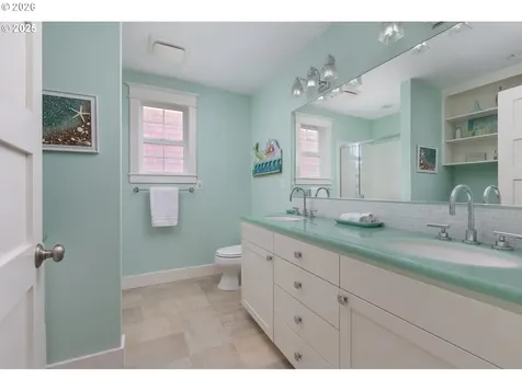 6415 Dory Pointe Loop Pacific City OR 97135