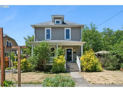 7235 N Oatman Avenue Portland OR 97217