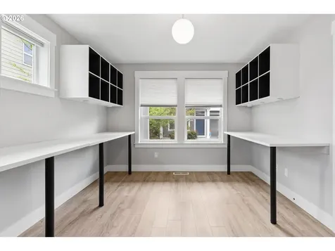 14825 NW Highcroft Court Portland OR 97229