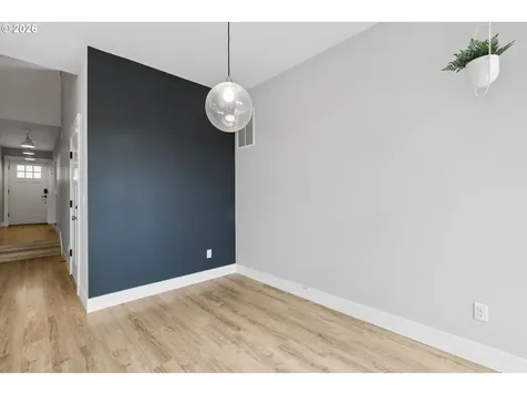 14825 NW Highcroft Court Portland OR 97229