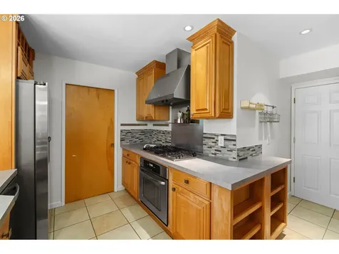 7507 NW 16th Avenue Vancouver WA 98665