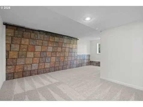 7507 NW 16th Avenue Vancouver WA 98665