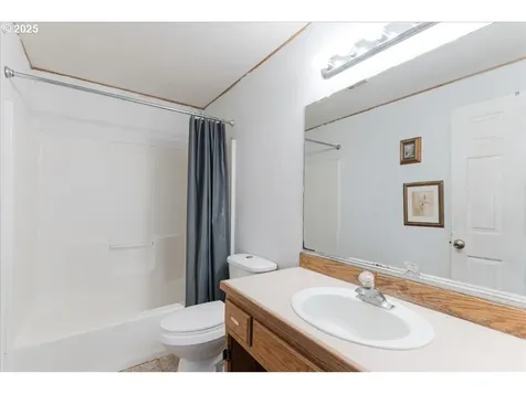 10406 NE 88th Street Vancouver WA 98662