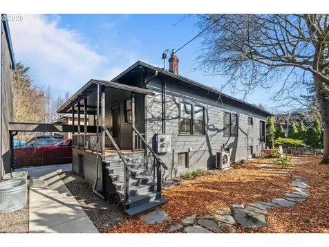 3033 SE 19th Avenue Portland OR 97202