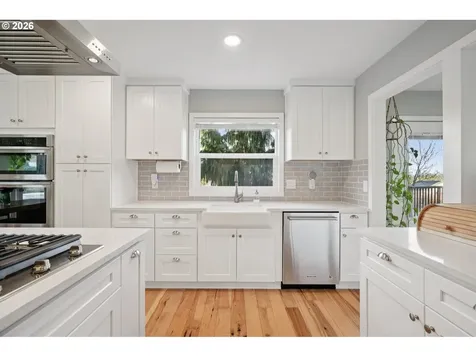 625 SW Miller Court Gresham OR 97080