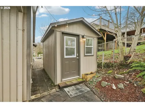 625 SW Miller Court Gresham OR 97080