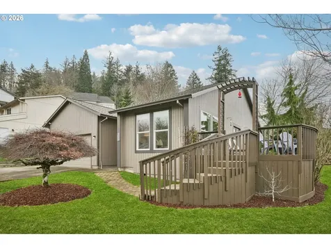 625 SW Miller Court Gresham OR 97080