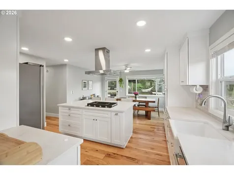 625 SW Miller Court Gresham OR 97080