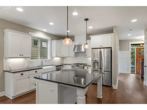 1953 SW Iowa Street Portland OR 97239
