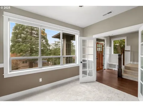 1953 SW Iowa Street Portland OR 97239