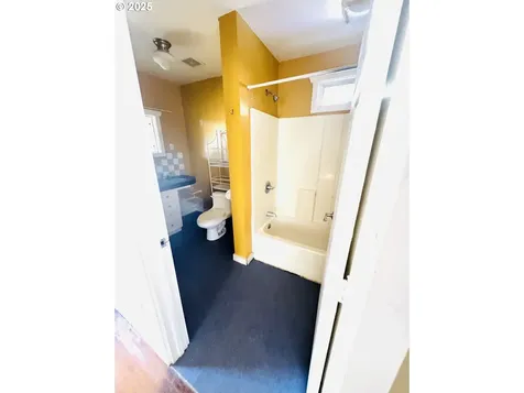 5624 NE 15th Avenue Portland OR 97211
