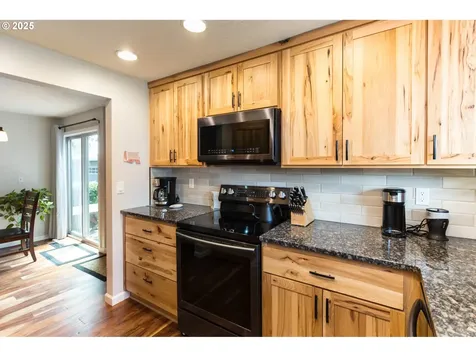 2416 SW 23rd Circle Troutdale OR 97060
