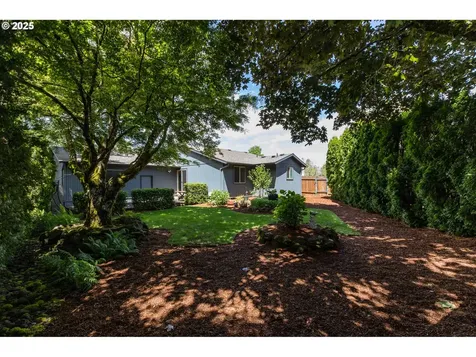 2416 SW 23rd Circle Troutdale OR 97060