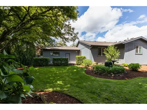 2416 SW 23rd Circle Troutdale OR 97060