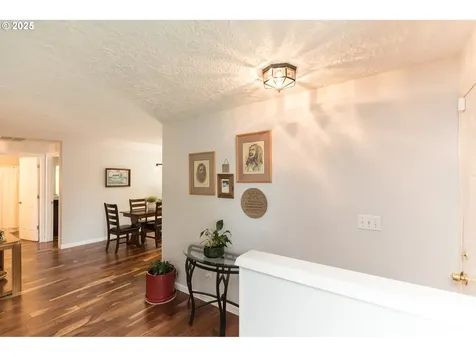 2416 SW 23rd Circle Troutdale OR 97060