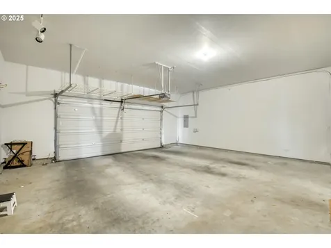 5592 NE Hidden Creek Drive Hillsboro OR 97124