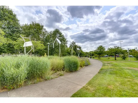 5592 NE Hidden Creek Drive Hillsboro OR 97124