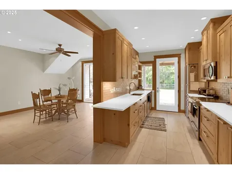 47266 SW Carpenter Creek Road Forest Grove OR 97116