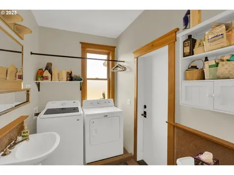 47266 SW Carpenter Creek Road Forest Grove OR 97116