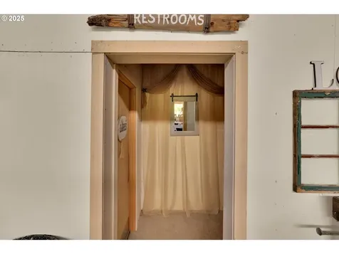 47266 SW Carpenter Creek Road Forest Grove OR 97116