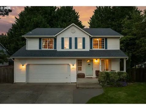302 Pine Street Woodland WA 98674