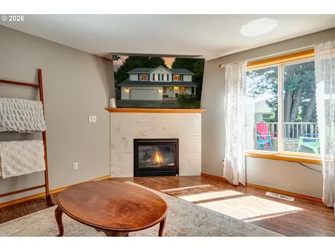 302 Pine Street Woodland WA 98674