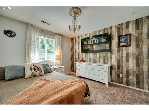 302 Pine Street Woodland WA 98674