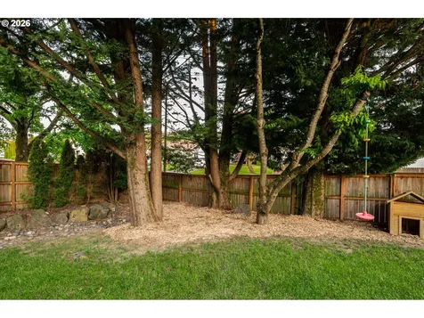 302 Pine Street Woodland WA 98674