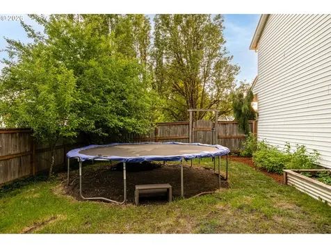 302 Pine Street Woodland WA 98674