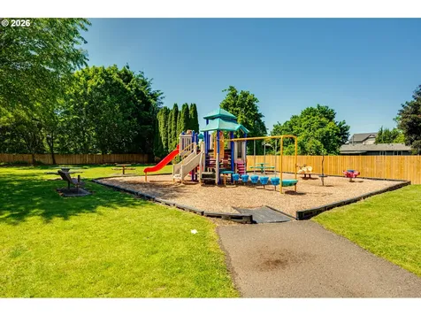 302 Pine Street Woodland WA 98674