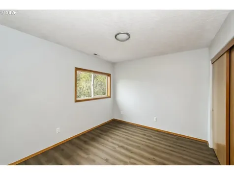 5011 SE Boise Street Portland OR 97206