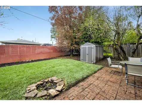 5011 SE Boise Street Portland OR 97206