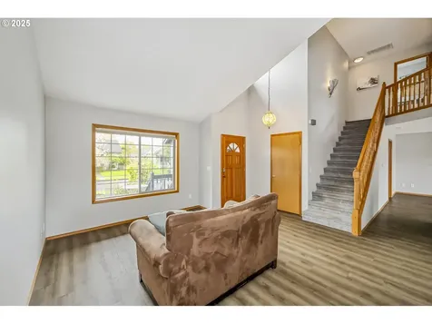 5011 SE Boise Street Portland OR 97206
