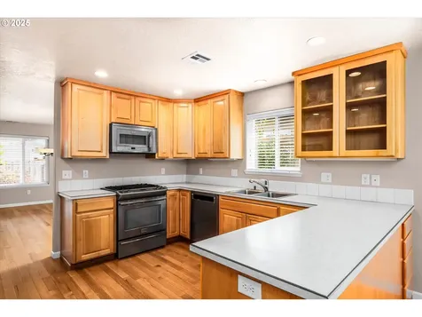 1176 Unity Drive Junction City OR 97448