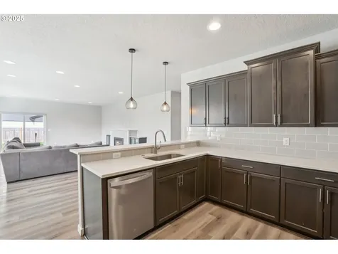 10311 NE 63rd Place Vancouver WA 98662