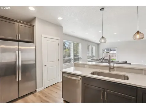 10311 NE 63rd Place Vancouver WA 98662
