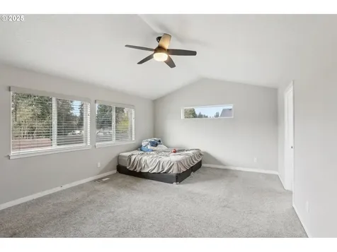 10311 NE 63rd Place Vancouver WA 98662