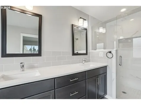 10311 NE 63rd Place Vancouver WA 98662