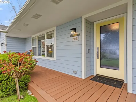 708 NW 80th Street Vancouver WA 98665