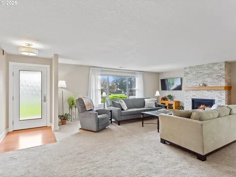 708 NW 80th Street Vancouver WA 98665