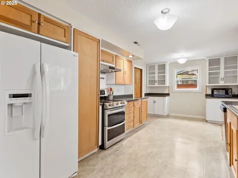 708 NW 80th Street Vancouver WA 98665