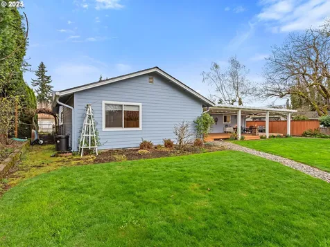 708 NW 80th Street Vancouver WA 98665