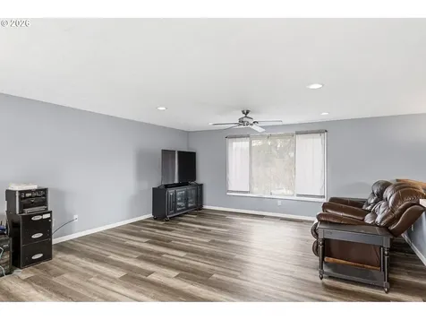 818 Chehalis Place N Keizer OR 97303