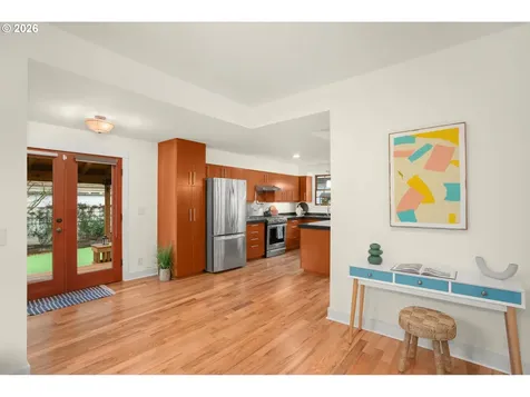 5015 NE Cleveland Avenue Portland OR 97211