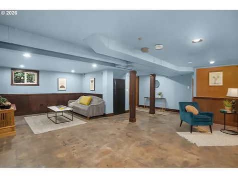 5015 NE Cleveland Avenue Portland OR 97211